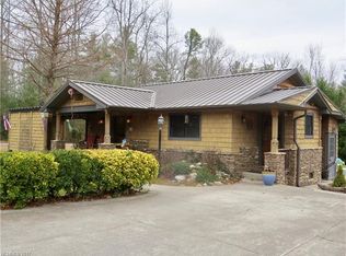 324 Resort St, Hendersonville, NC 28792