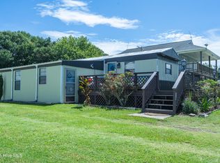 115 Hill St, Cedar Pt, NC 28584
