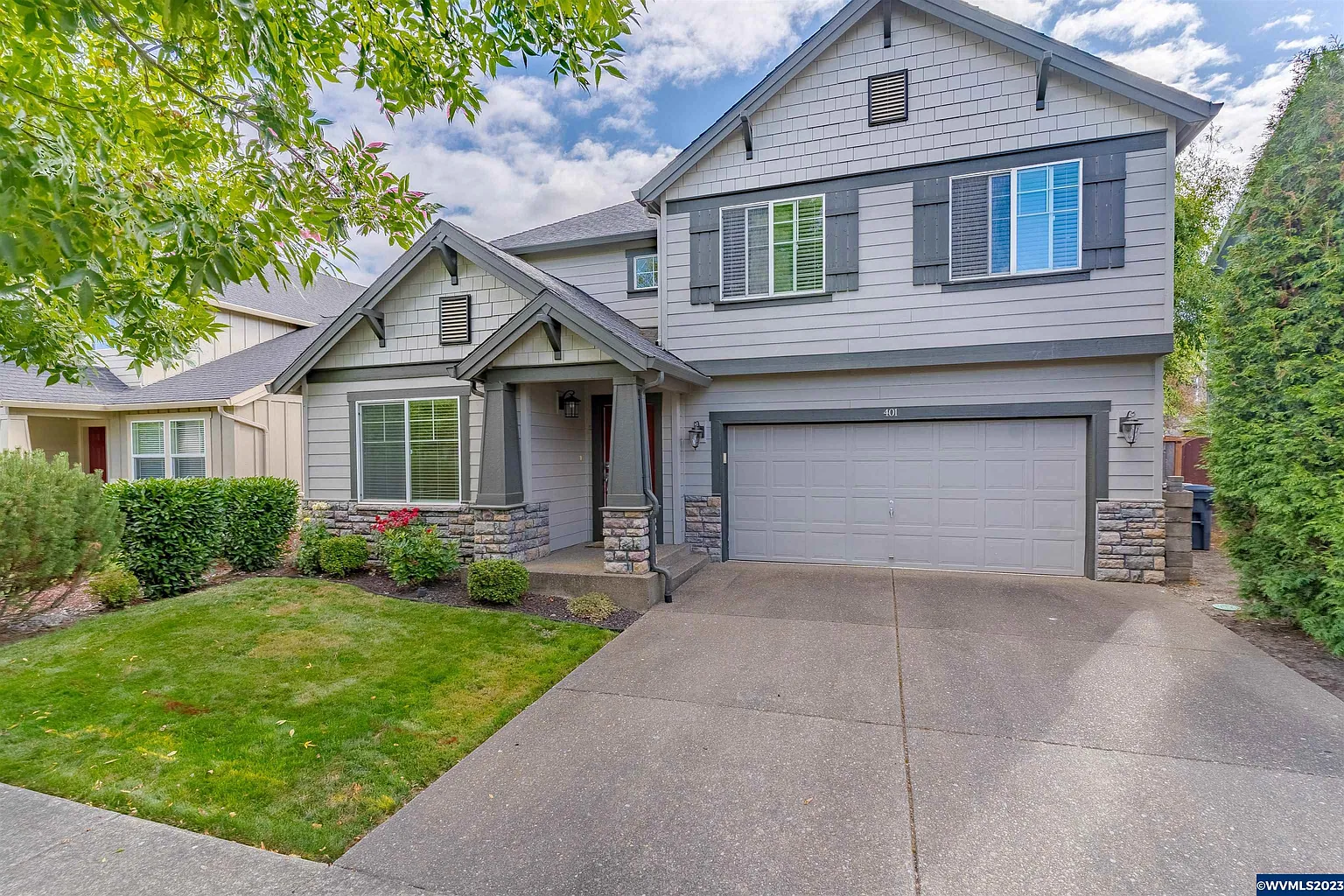 401 Casting St SE photo 1