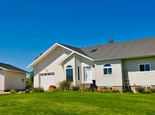 404 N Sprague Creek Dr, Fairview, WY 83119