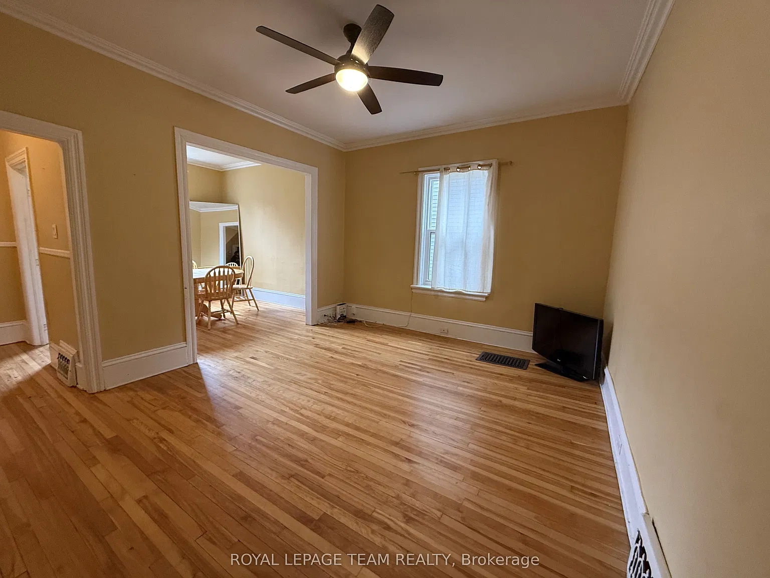 3 bed, $2,995 — Photo 3