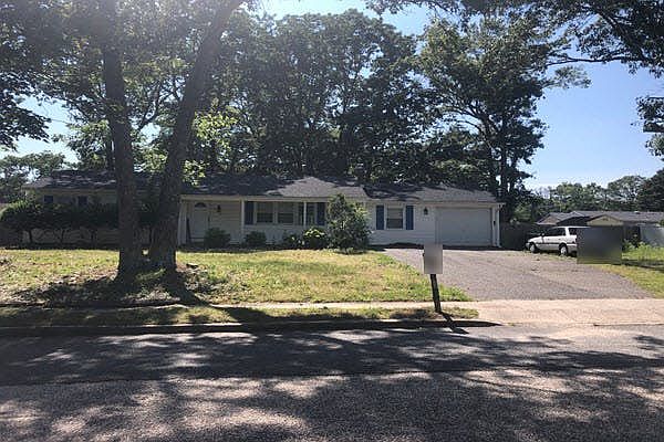 1st image of 96 Jefferson Ave