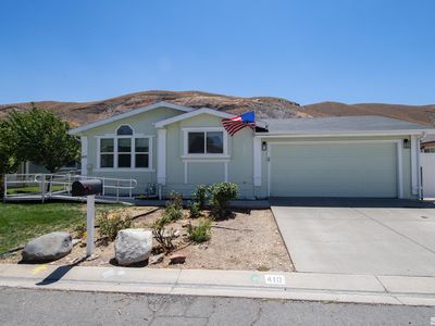 410 Avenue De La Bleu De Clair, Sparks, NV, 89434