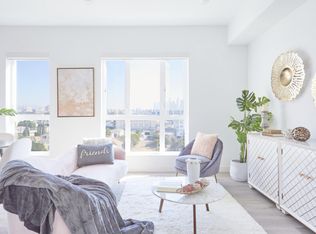 The Kenmore, Los Angeles, CA 90006