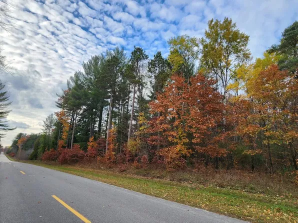 6608 E Millerton Rd, Branch, MI 49402