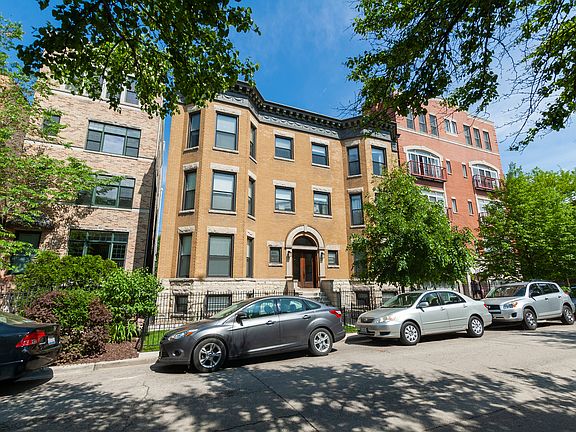 2nd image of 3507 N Wilton Ave APT 2N