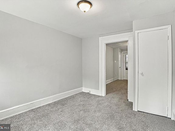 4th image of 23 W Airy St