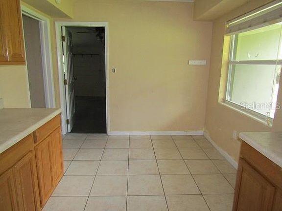 4th image of 4371 Azalea Dr