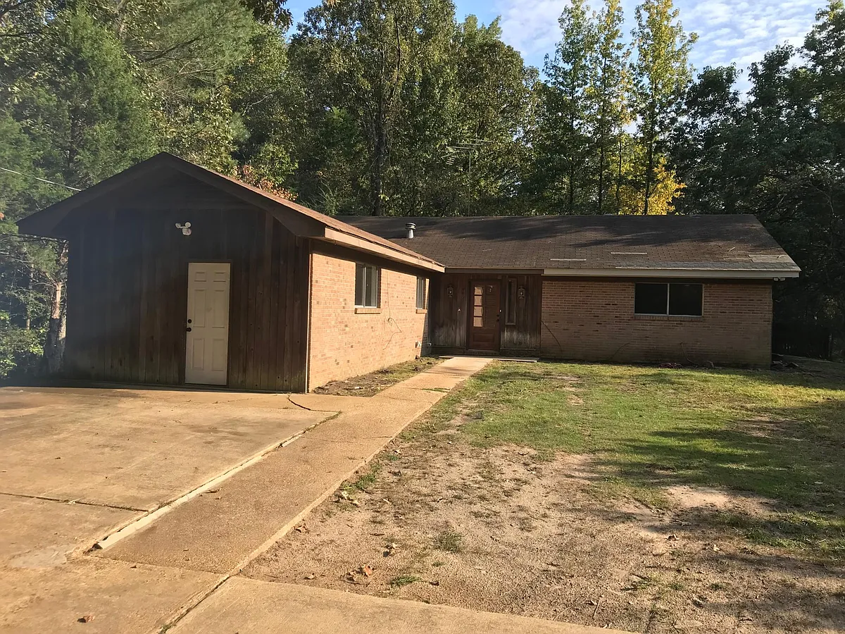Building Photo - 13 County Road 221