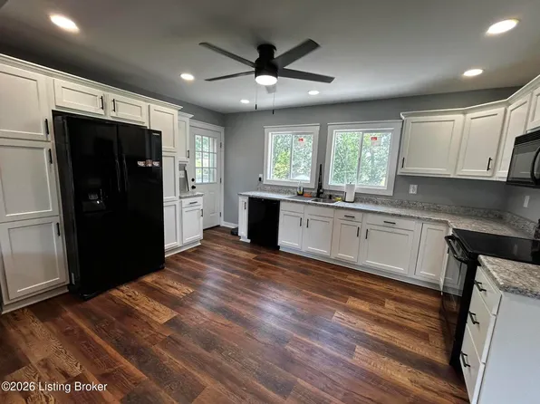 151 Melodye Ln, Campbellsburg, KY 40011