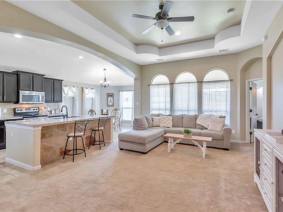 3rd image of 1016 Herrera Ct