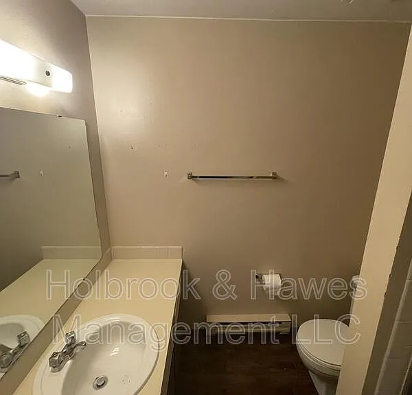1209 W Plum St — Photo 19