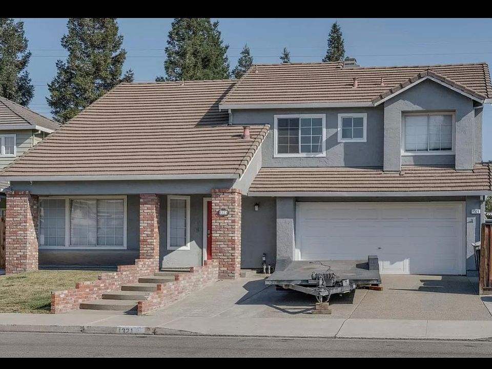 1st image of 1321 Parkside Dr