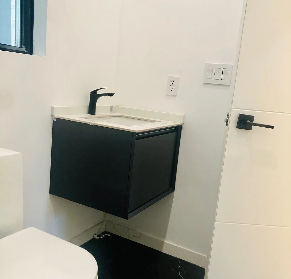 2 bed, $2,300 — Photo 4