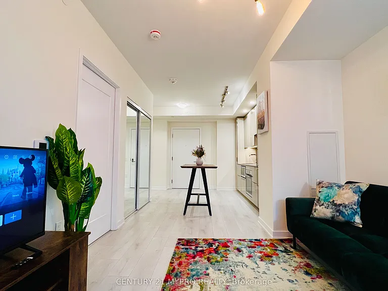 28 Freeland St #803 — Photo 21