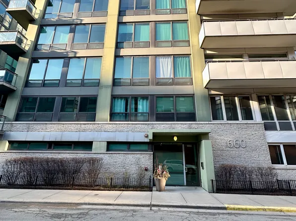 660 W Wayman St Unit 507, Chicago, IL 60661
