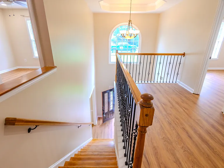 650 Cedar Creek Dr — Photo 24
