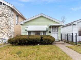 7410 W 64th Pl, Summit, IL 60501