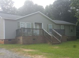2689 Old Airport Rd, Winnsboro, SC 29180