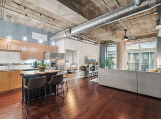 1001 Belleview St APT 403, Dallas, TX 75215