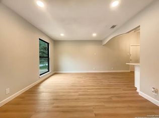 1725 Searcy Dr #1007, San Antonio, TX 78232