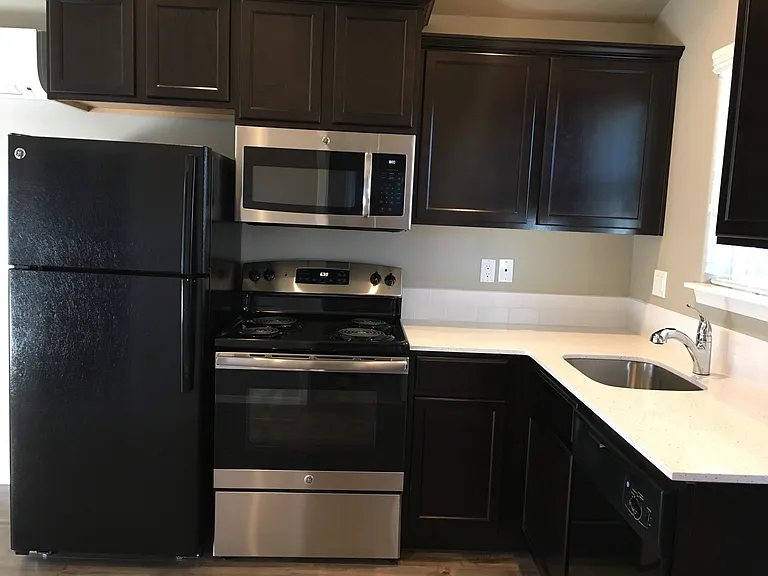 1250 W McKinney Butte Rd — Photo 4