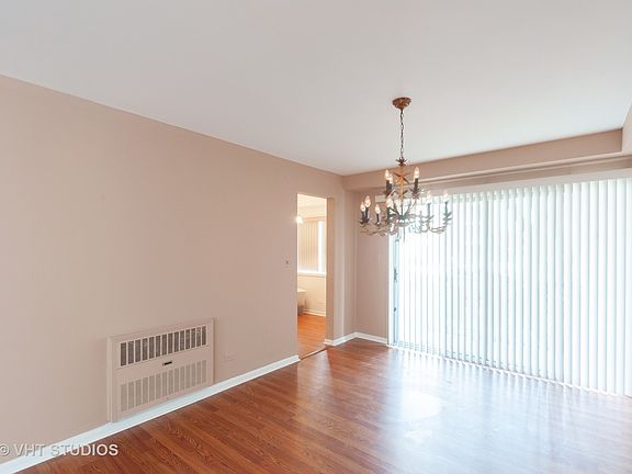 5th image of 5251 Galitz St APT 105