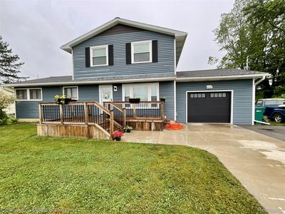 7094 Reid Rd, Swartz Creek, MI, 48473