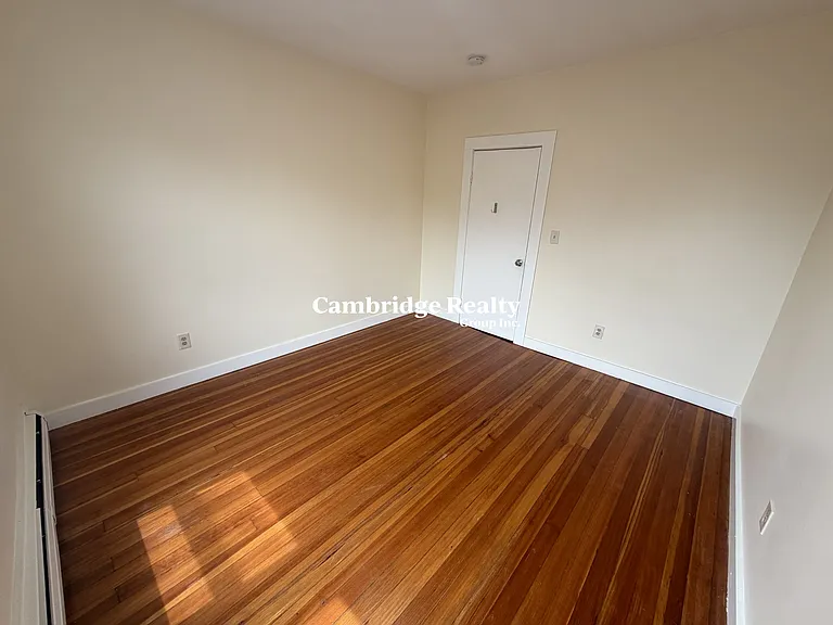 66 Pleasant St #3T — Photo 10