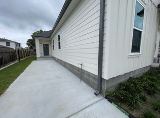 1335 Angela St #1335, Arabi, LA 70032