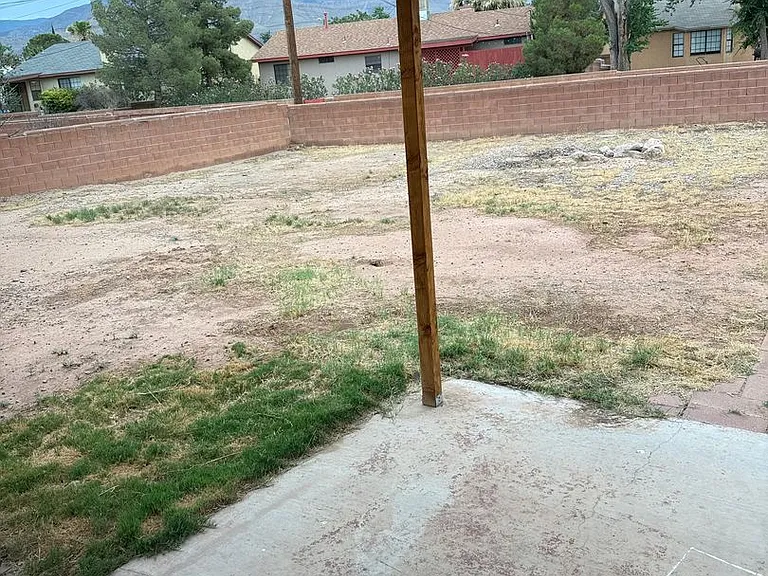 602 Mercury Ave — Photo 22