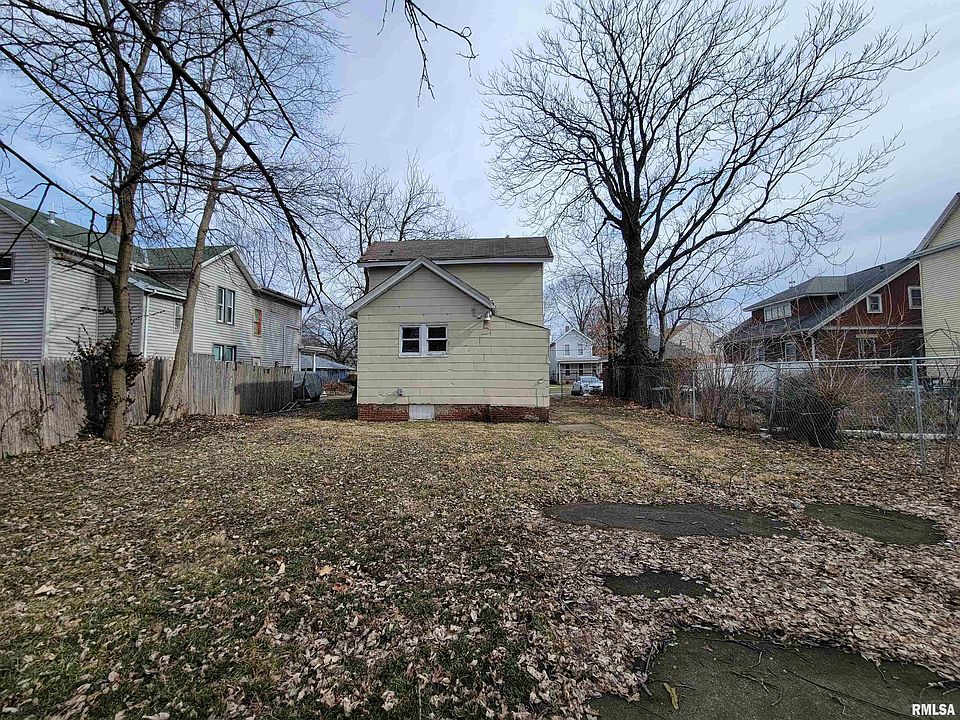 2nd image of 1107 N Orange St