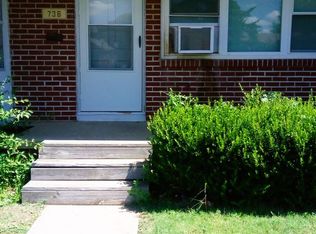 736 S Hunter St, Wichita, KS 67207
