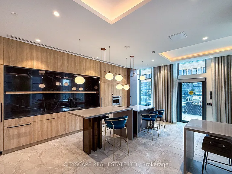 252 Church St #4805 — Photo 32