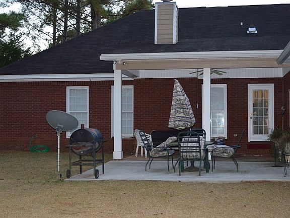 2nd image of 208 Fairethorne Dr