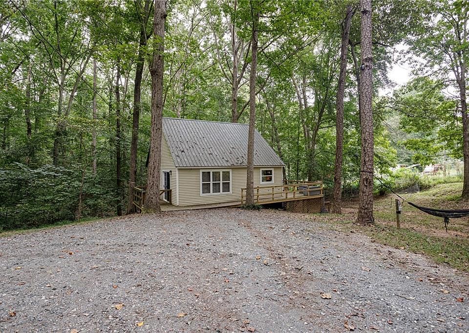 1st image of 81 Stone Bridge Cove Way