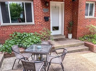 2123 19th St N APT 1, Arlington, VA 22201