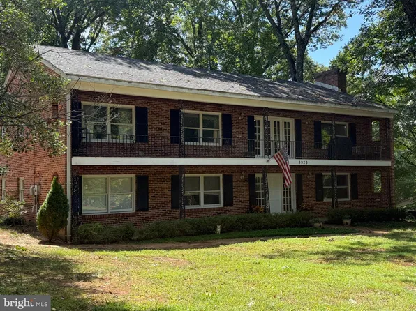 3926 Millcreek Dr, Annandale, VA 22003