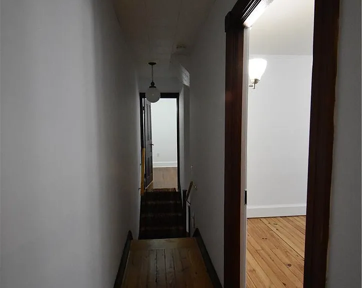204 N 9th St — Photo 29
