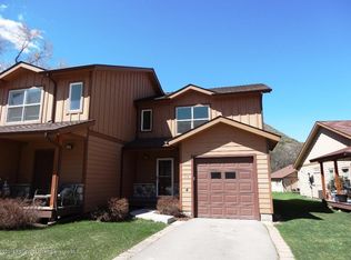 111 White Horse Pl, Glenwood Springs, CO 81601