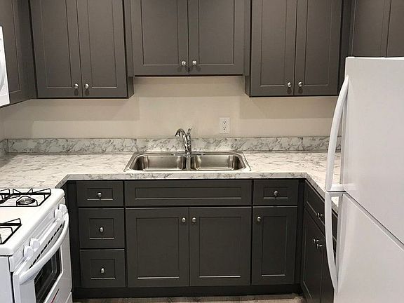 2nd image of 2400 Woodhill Dr APT 2D