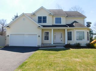 36 Golden Hill Rd, Danbury, CT 06811