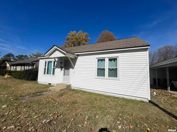 311 E 12th St, Metropolis, IL 62960