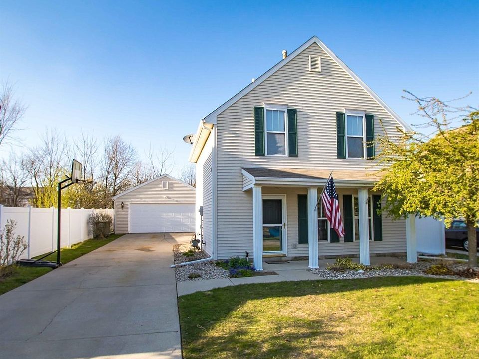 Welcome to 1901 Cedar Street!