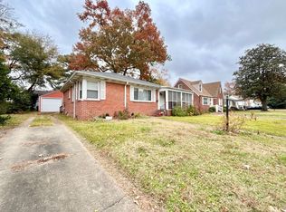 416 N Shore Rd, Norfolk, VA 23505