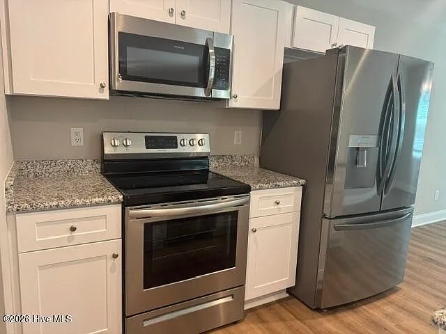 1050 W Indiana Ave — Photo 9
