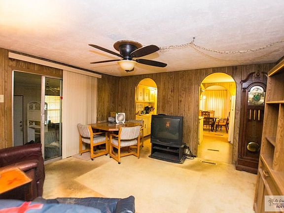 4th image of 25819 Spruce Dr