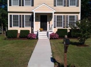 2048 Knotty Dr, Glen Allen, VA 23060