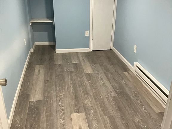 5th image of 229 Marshall St #3