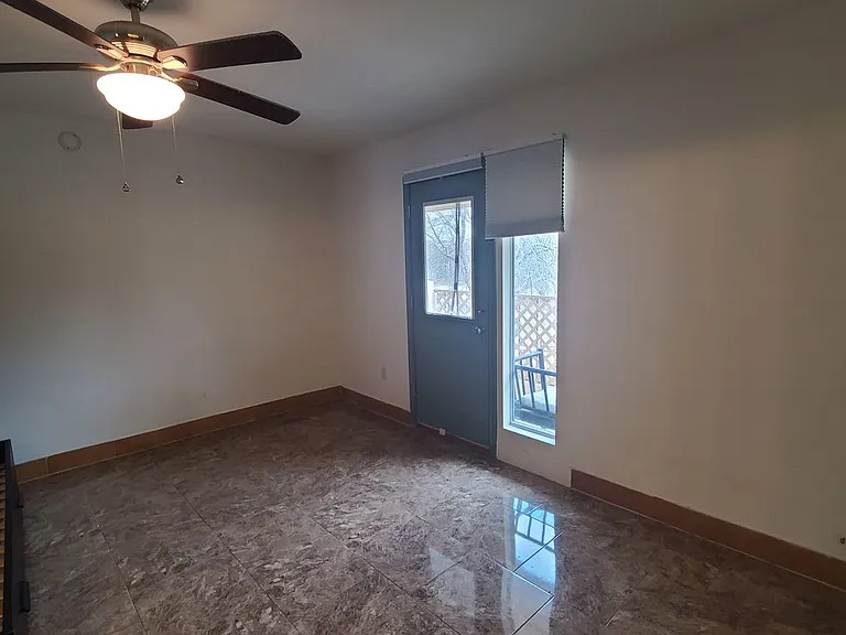 12020 Maplerock St — Photo 12